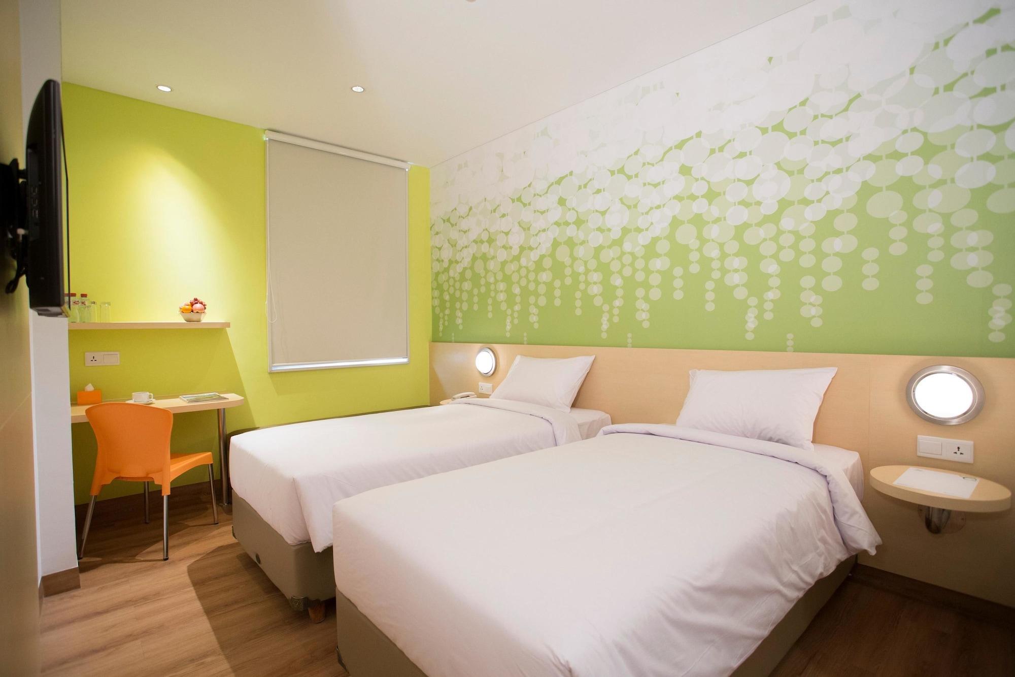 Zest Jemursari By Swiss-Belhotel International Surabaja Exteriér fotografie
