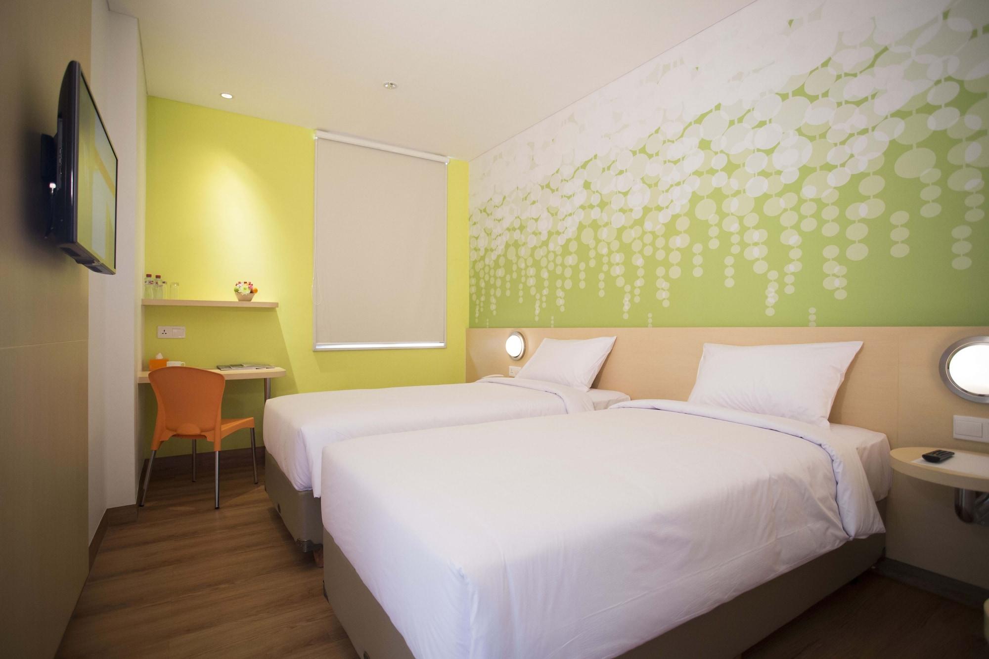 Zest Jemursari By Swiss-Belhotel International Surabaja Exteriér fotografie